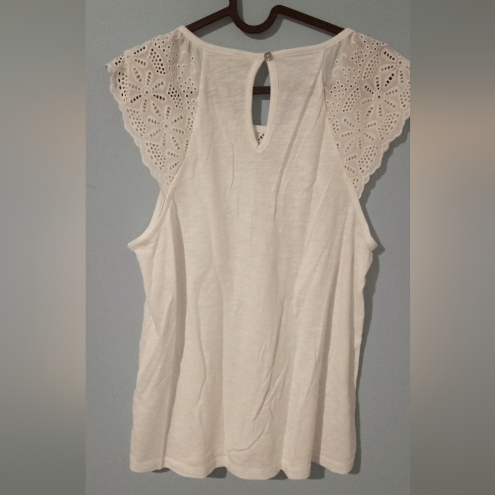 Cleo White Eyelet Sleeve Top